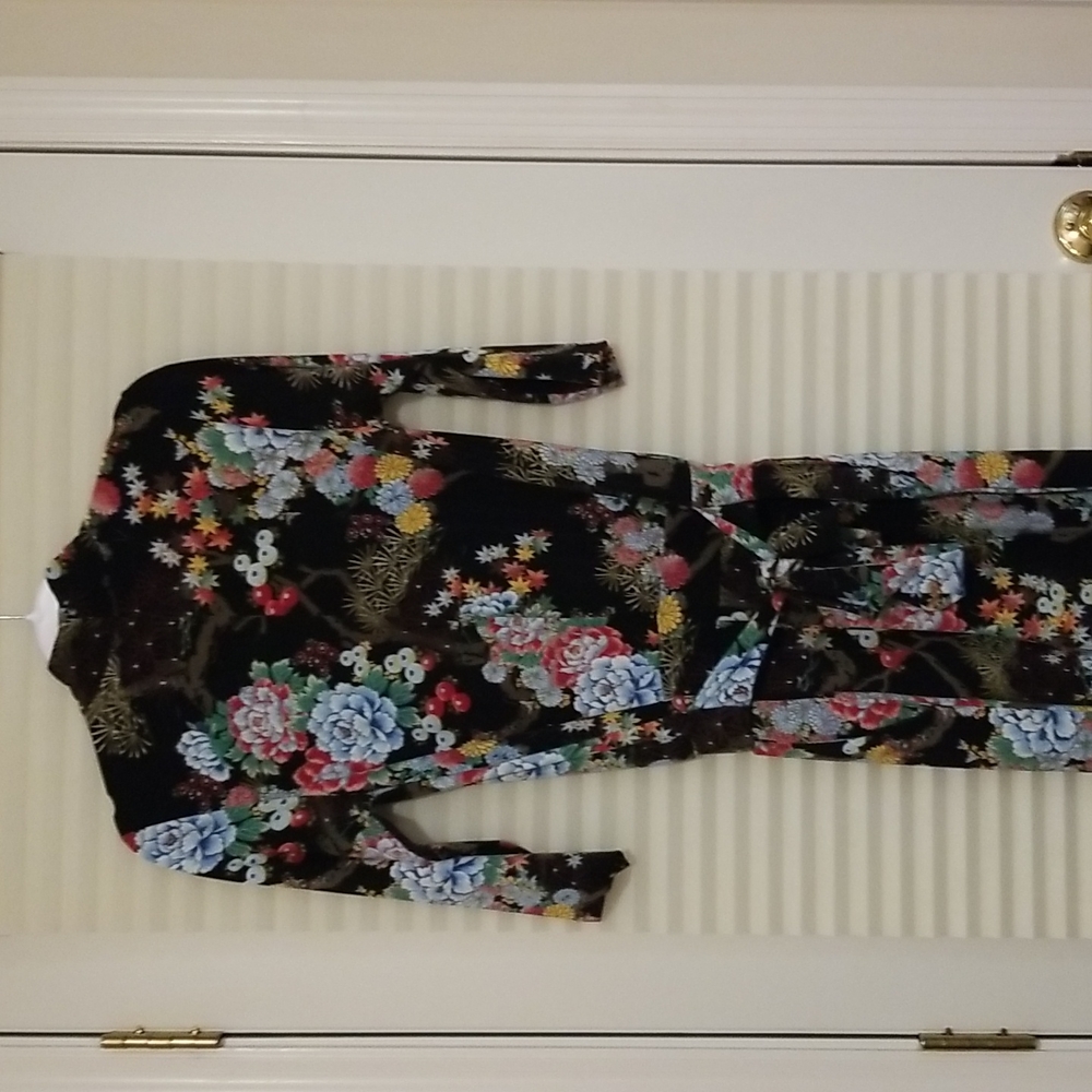Ladies Got It Love It Black Floral Jumpsuit - Picture 7 of 9